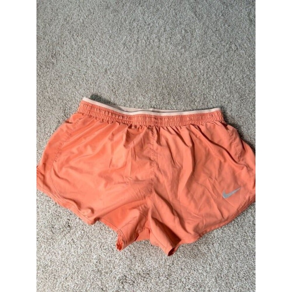 Nike Basic Peach Women's Gym Shorts